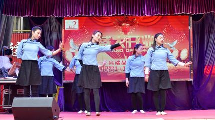 一站式婚慶服務(wù)新體驗 1十1婚慶南江店盛大開業(yè)